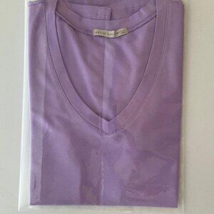 Active Basic V Neck Tee Shirt in Lavender- LG NWOT